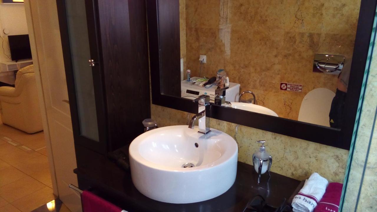 Luxury Apartment In Ano Glyfada Atenas Exterior foto